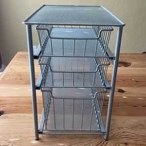 Three drawer organizer